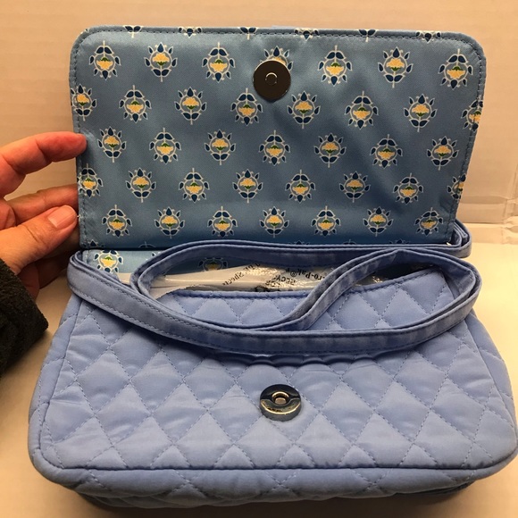 💋Nail biting SALE! BRAND NEW Vera Bradley Petite Crossbody Sky Blue - Picture 3 of 5